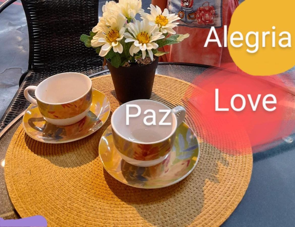 Hermoso Apartamento Frente Aeropuerto De Isla Verde San Juan Ngoại thất bức ảnh
